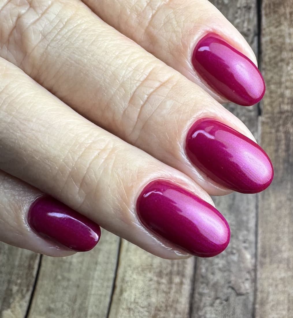 Manicure hybrydowy
